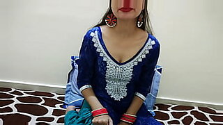 indian pimples girl kissing