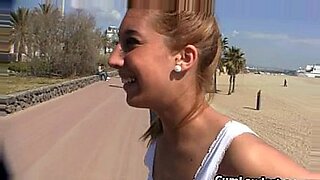 dad-fingering-daughter