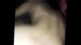 indian sex video of an indian aunty showing her big boobs sarees