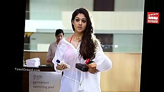 தமிழ்-பேசும்-குரலில்