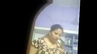indian-aunty-ge-ka-pain