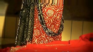 ayushimaan-sexy-video
