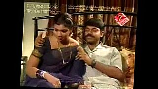 desi-aunty-cheating-mms-clip-leaked-mobile-recording-with-boy