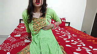 indian-mom-son-with-dirty-talks