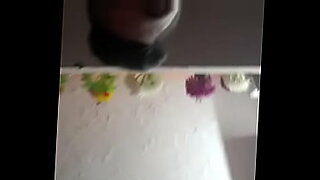 mallu-aunty-hot-kiss