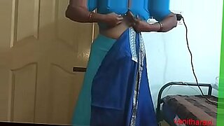 indian-teens-nude-video