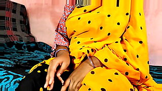 indiyan-naikanir-x-video