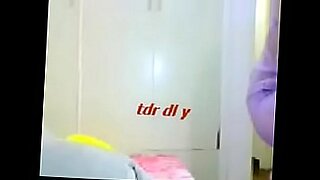 vidio bokep entot ibu tiri samping ayh