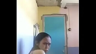 budak sekolah ngentot toge di kamar mandi