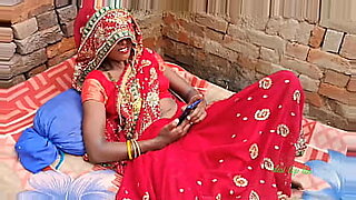 bini-orang-main-india