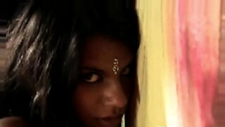dasi-bhabhi-fingering