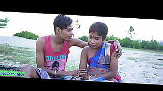 2-boys-with-one-girl