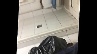 2 butifull boy fuck each other in hostel