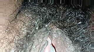 teen-girl-show-pussy