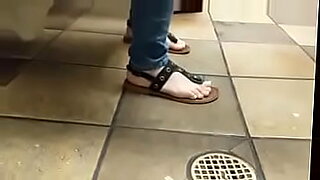 hijab hidden wc