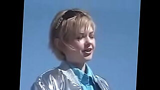 goth-girl-short-hair