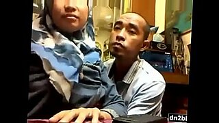 boy sleeping di goda buat sex oleh tante nya minta di cepot