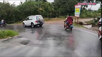 yegua follando a una mujer gorda