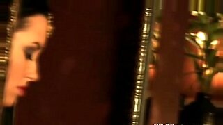 porn-video-in-the-bus