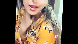 mujra sexcy karta howa