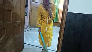 shy-nails-taking-bbc