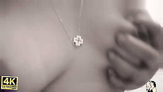 lesbian-sex-video-3some