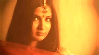 desi-standing-fingering