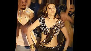 actress kajal agarwal hot boobs