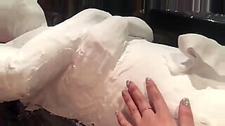 oily asian baby get way more than a regular massage get orgasm