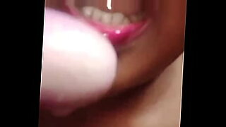 stepsister-pussy-licking