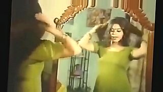 bangal sexy move song com