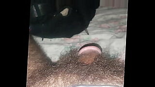 horny mom works her hairy cunt