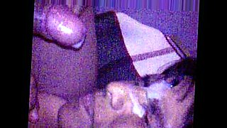 videos porno padre se folla ala mejor amiga de su hija mientras duerme