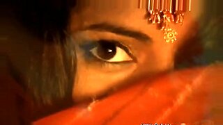 indian-bra-pantie-bride