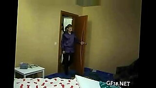 small-girls-an-big-man