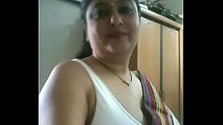 bhabhi bath sex