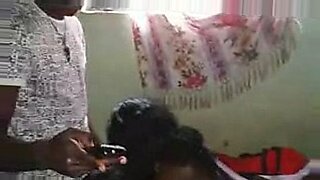 desi bhabhi aunty showing pussy under petticoat