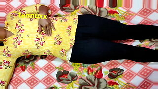 bangladeshi-call-girl-group-sex