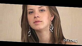 watch-pretty-young-sister-4