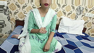 indian-18-love-white