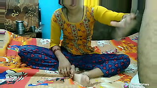 mallu aunty boob pressing and bra removing masala videos vidsin saree