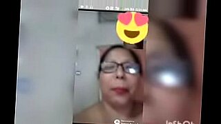 boy sleeping di goda buat sex oleh tante nya minta di cepot