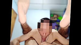 sweet teen big tits flash pussy on webcam