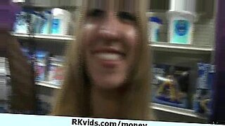 mom-ason-sex-kitchen