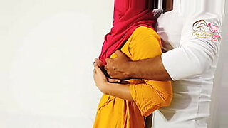 sriti-jha-indian-actress