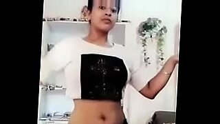 gadhe ke sath sexy video girl ki