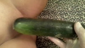 piss amateur anal