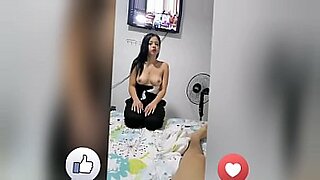 aunty boob show on cam