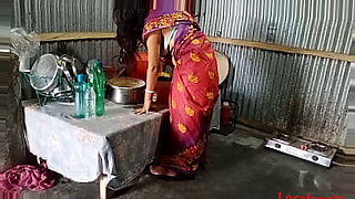 indian milk maid wearing saree breastfeeding porn