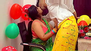 desi-aunty-hot-full-hd